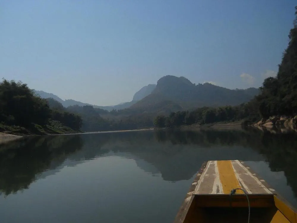 Nam Ou Riverside Hotel & Resort 0*, Luang Prabang Laos