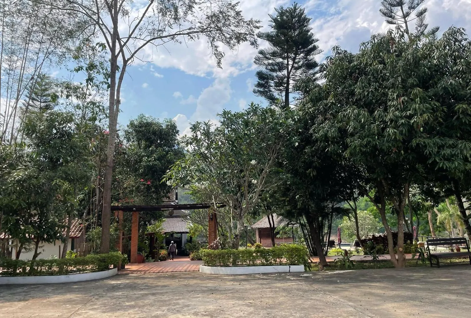 Nam Ou Riverside Hotel & Resort Luang Prabang
