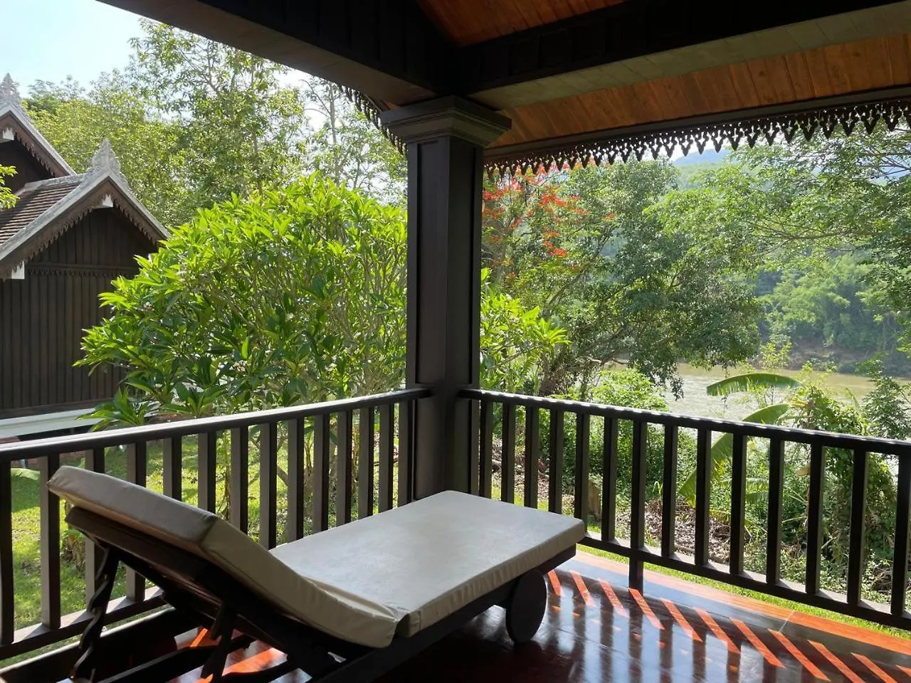Nam Ou Riverside Hotel & Resort Luang Prabang
