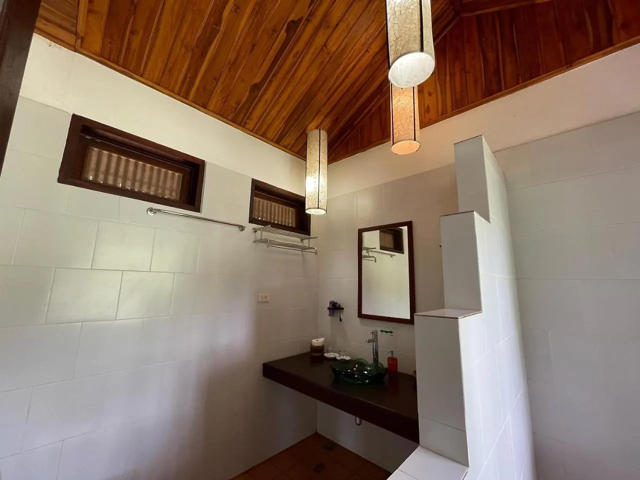 Nam Ou Riverside Hotel & Resort Apartment