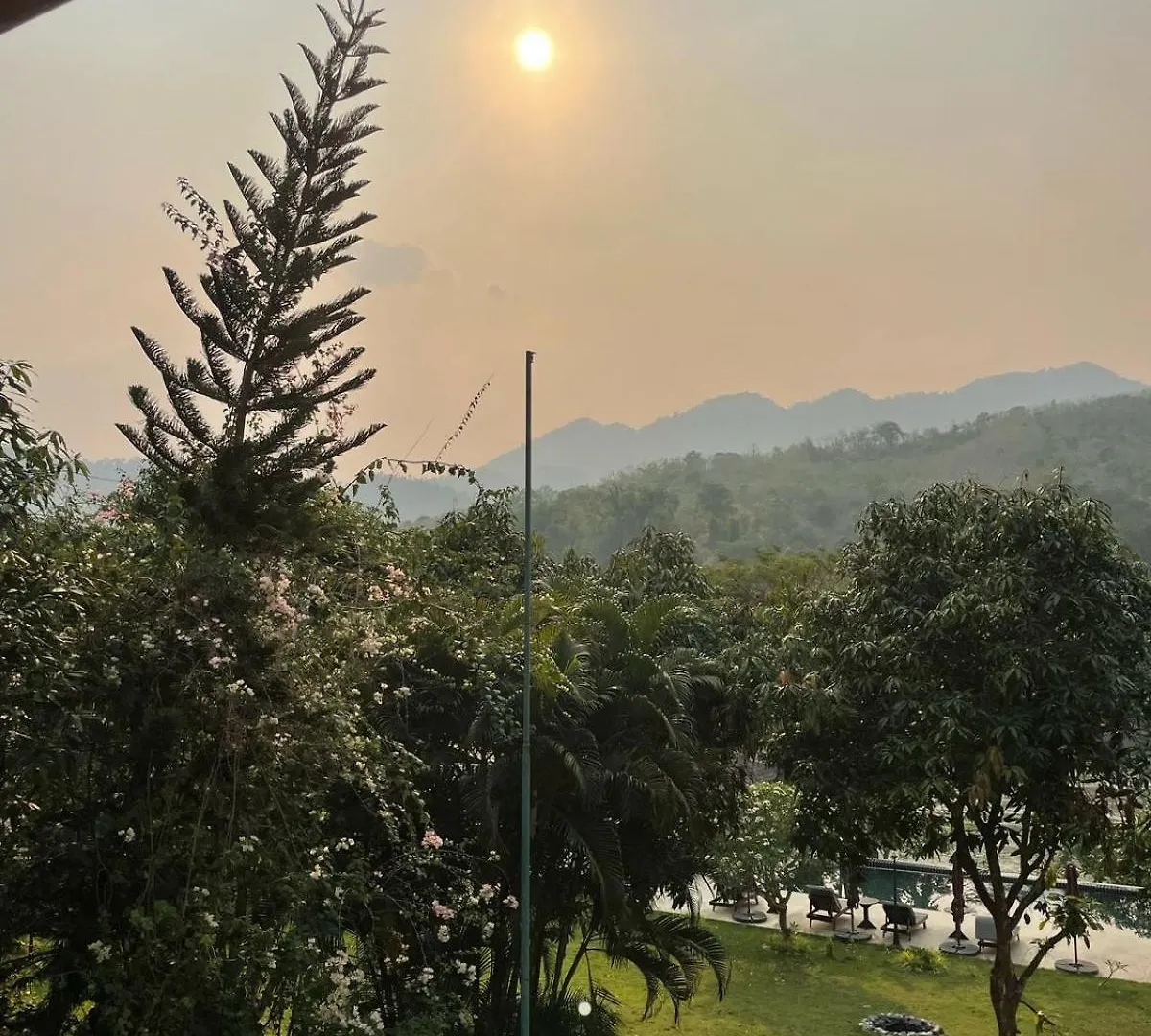 Nam Ou Riverside Hotel & Resort