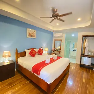 Hotel Golden Lotus Namkhan River View, Luang Prabang
