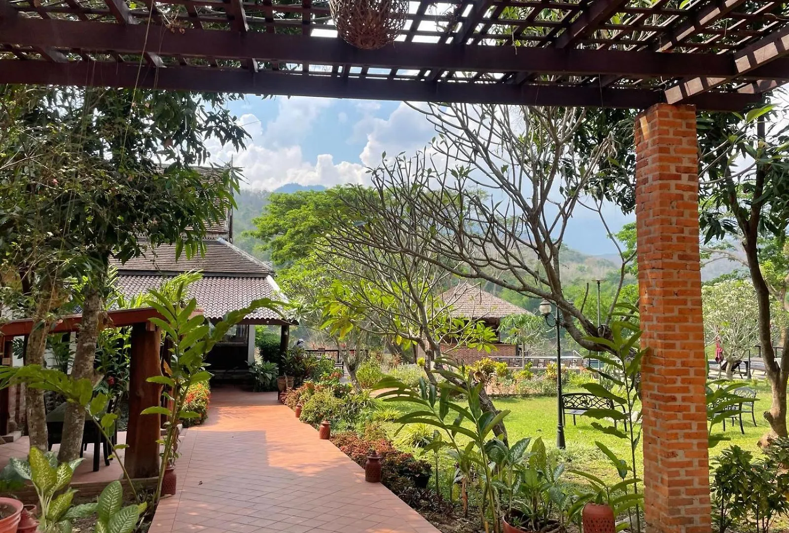 Apartment Nam Ou Riverside Hotel & Resort Luang Prabang Laos