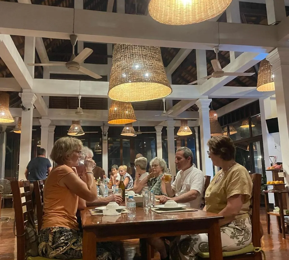Nam Ou Riverside Hotel & Resort Luang Prabang